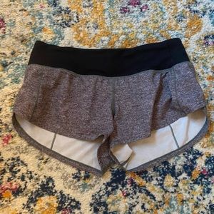 gray lululemon shorts, speed ups size:4 regular